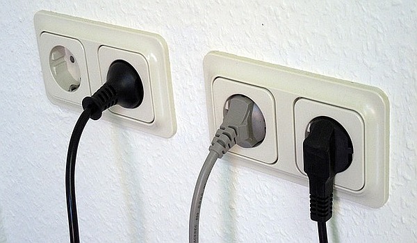 CAMPOS ELÉCTRICOS ALTERNOS